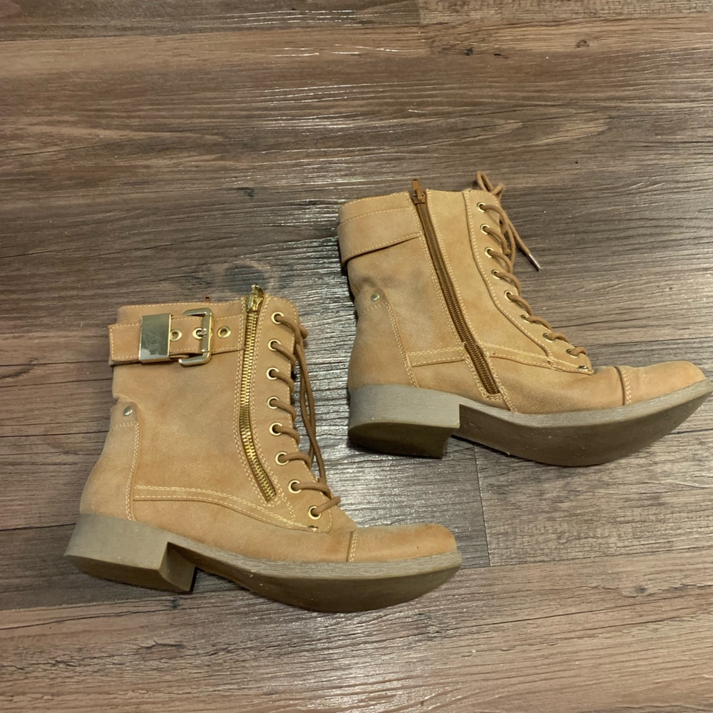 Guess Combat Boots